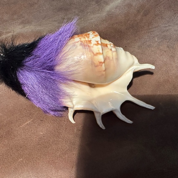 PRADA SHELL AND FUR PENDANT missing cord - Picture 8 of 16